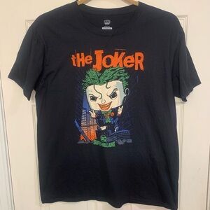 Pop Tees Super Villain “The Joker” FUNKO POP Joker XL T-Shirt.           3185